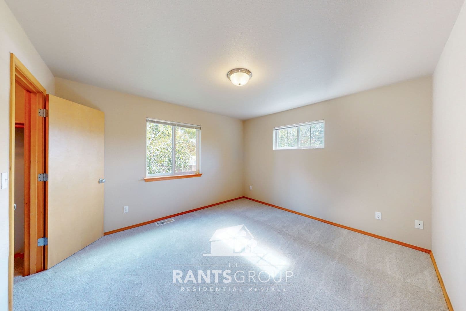 Lacey House: 4736 Kapalea Way SE