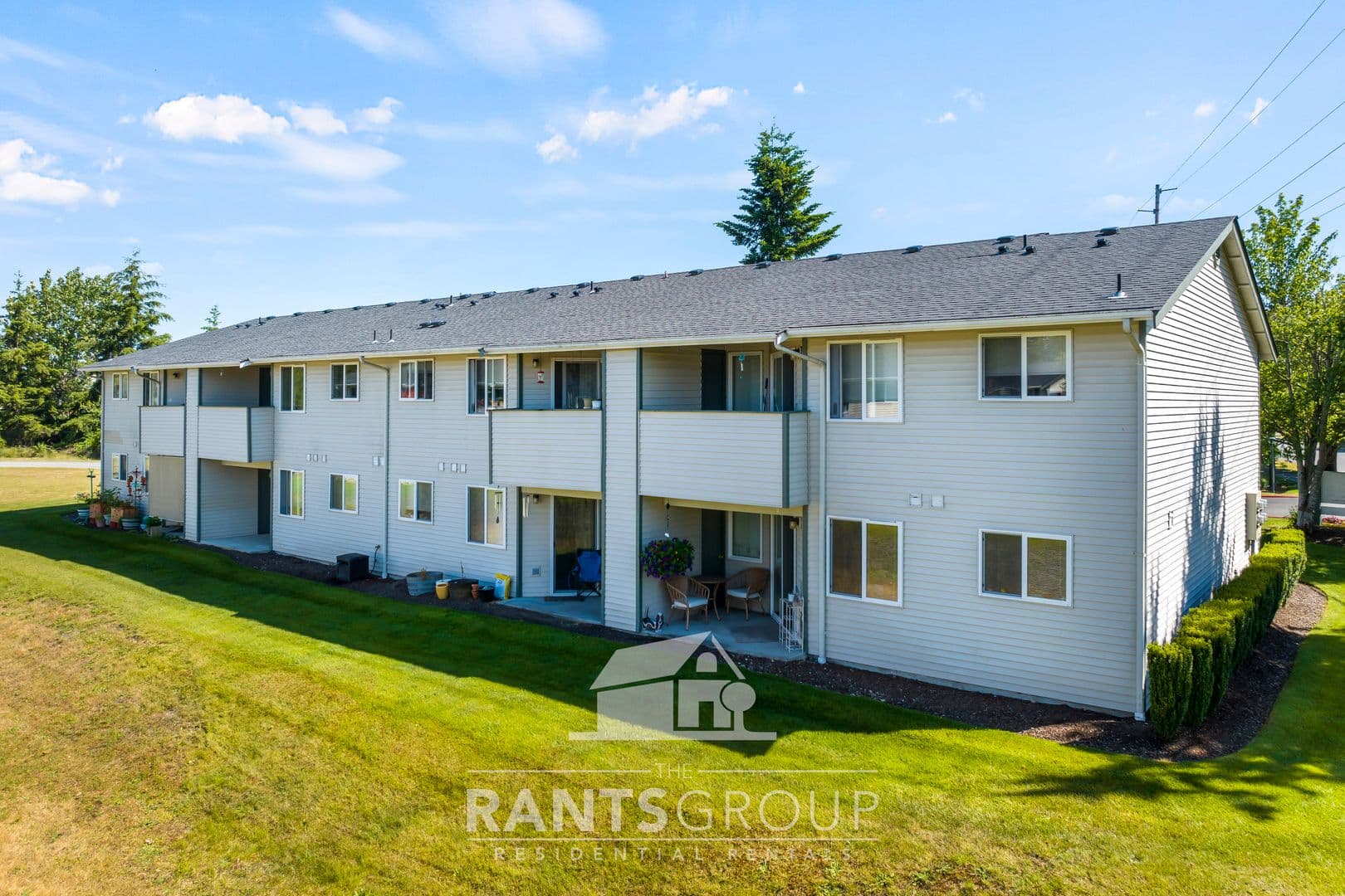 Yelm Apartment: 16516 Creek Lane SE
