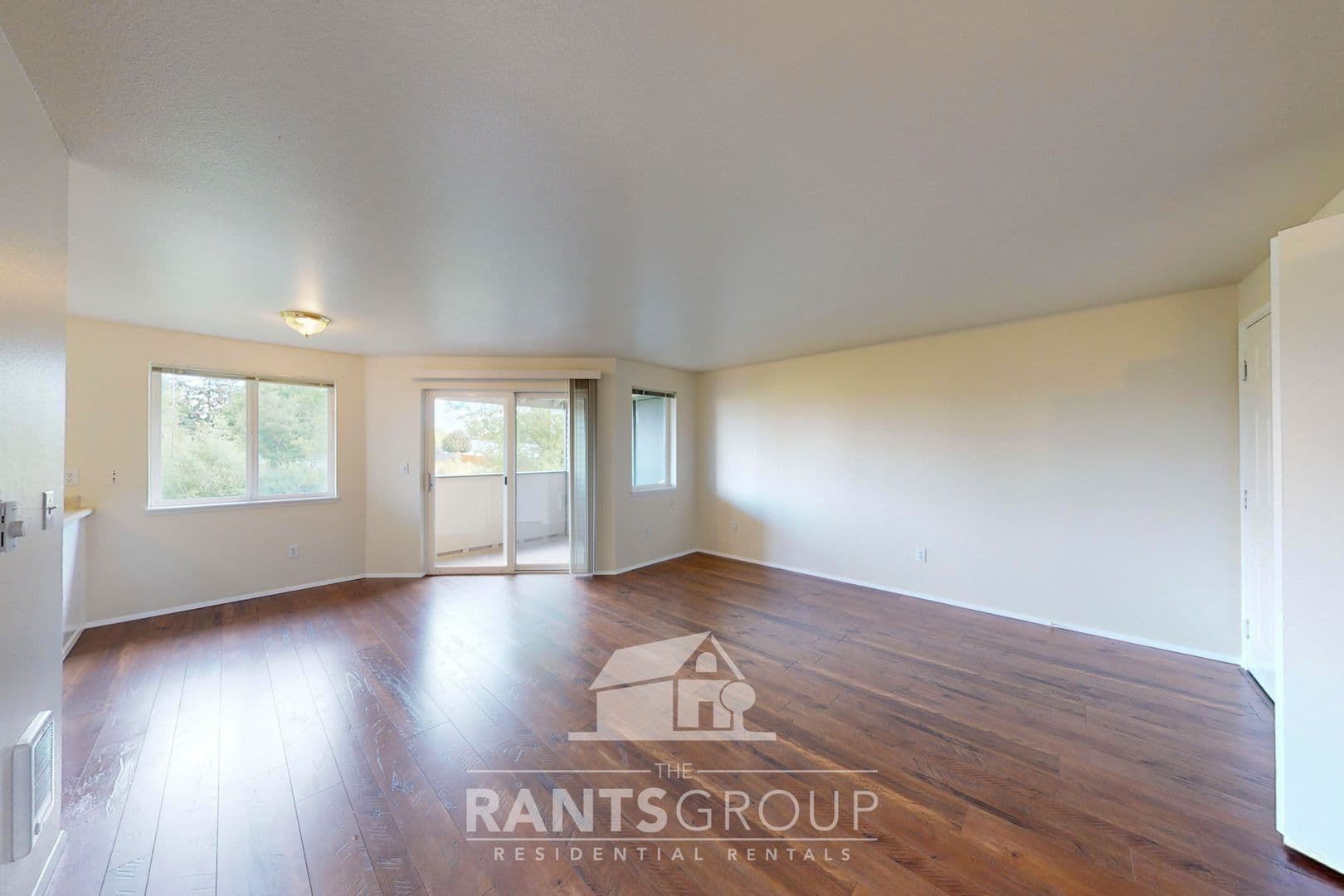 Yelm Apartment: 16516 Creek Lane SE