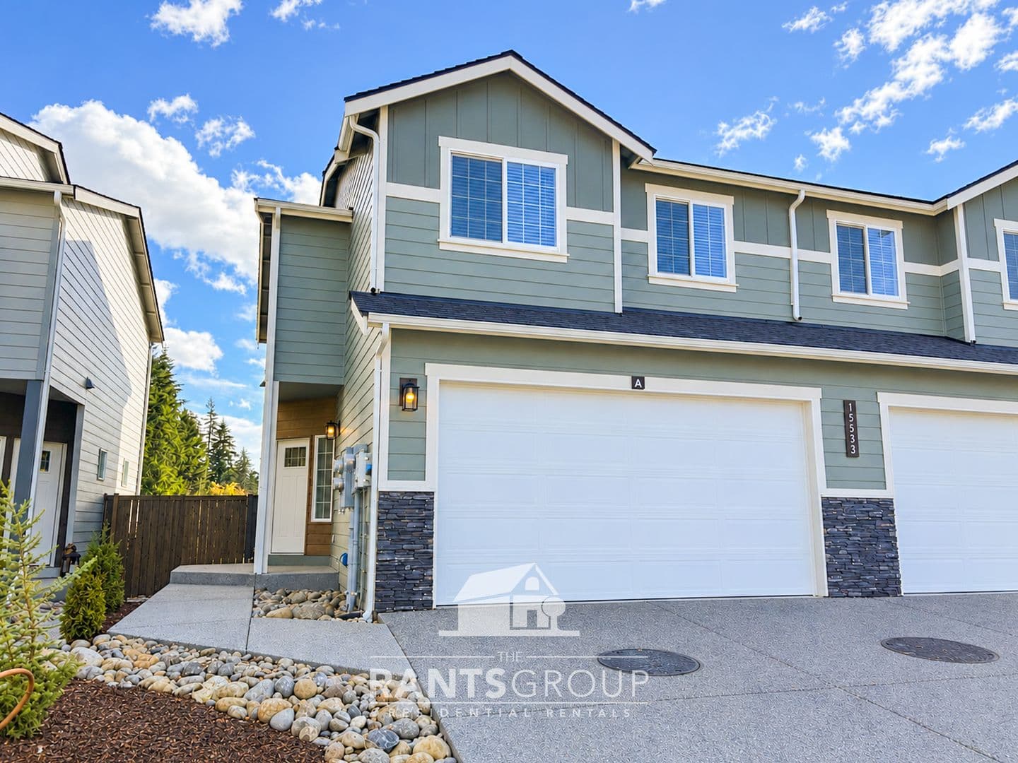 Yelm Multiplex: 15539 - 15533 Leah Ave SE