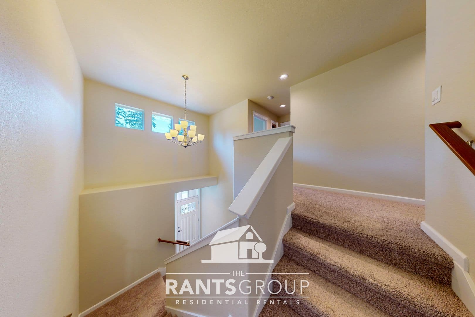 Lacey House: 4322 Dudley Dr NE