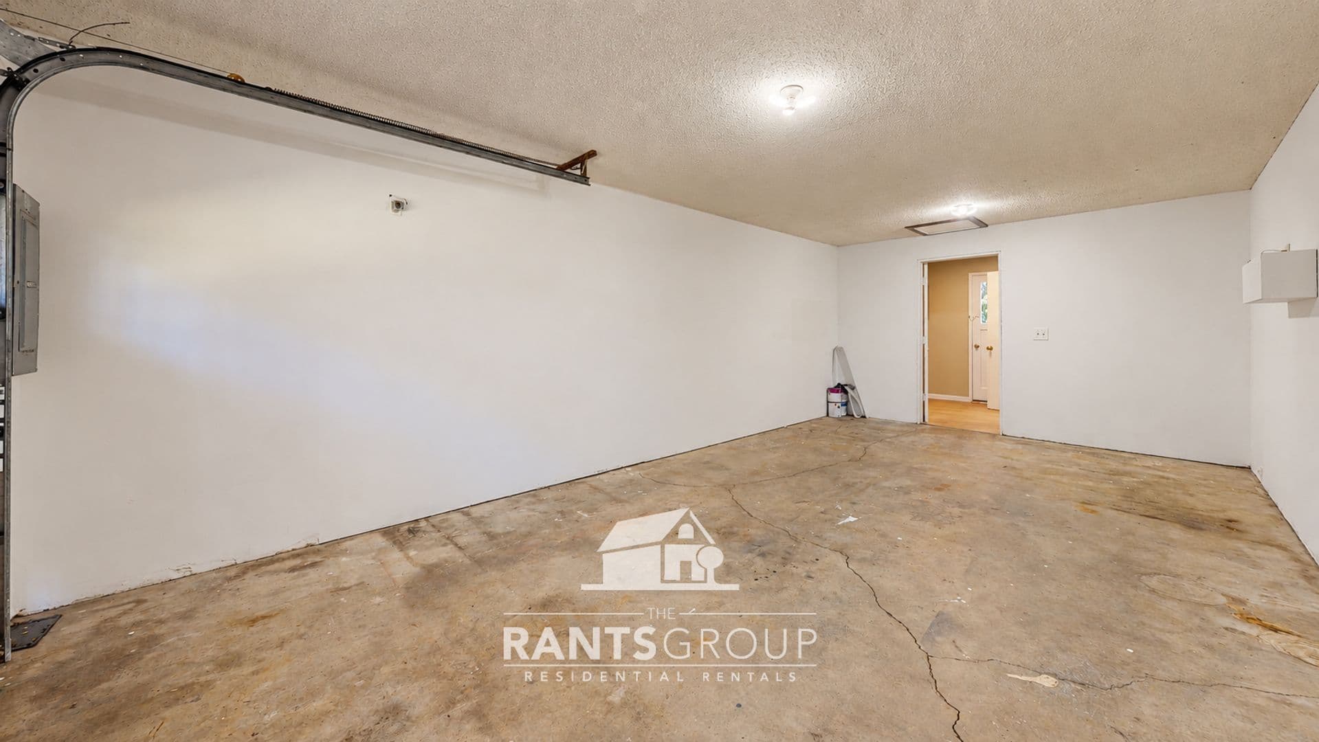 OLYMPIA Apartment: 1416 Stillwell St NE