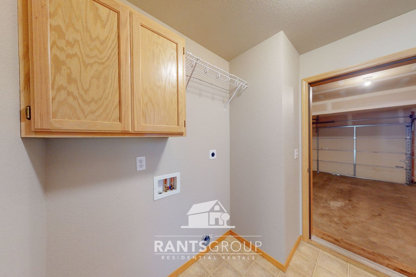 Lacey House: 4736 Kapalea Way SE
