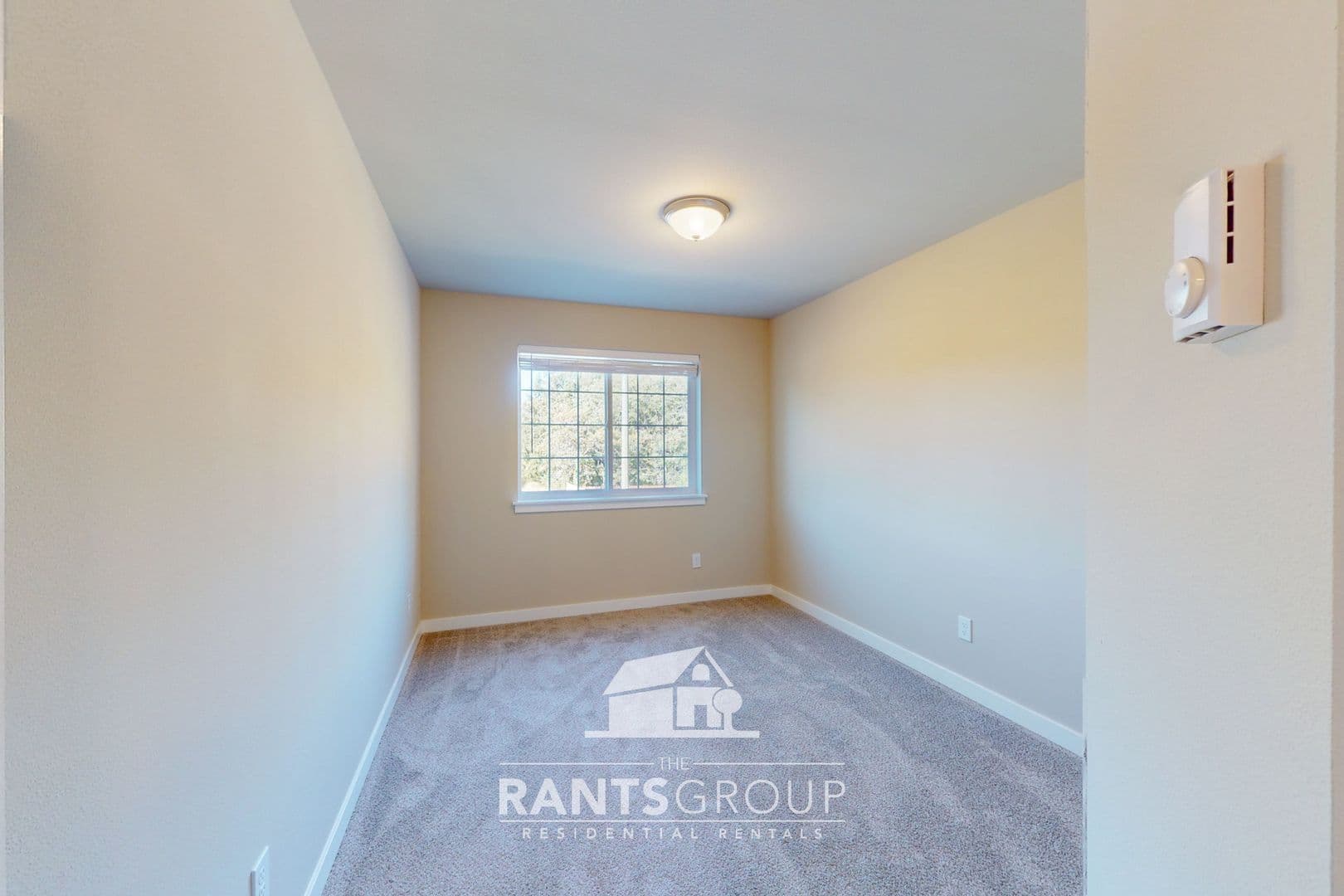 Yelm Multiplex: 15539 - 15533 Leah Ave SE