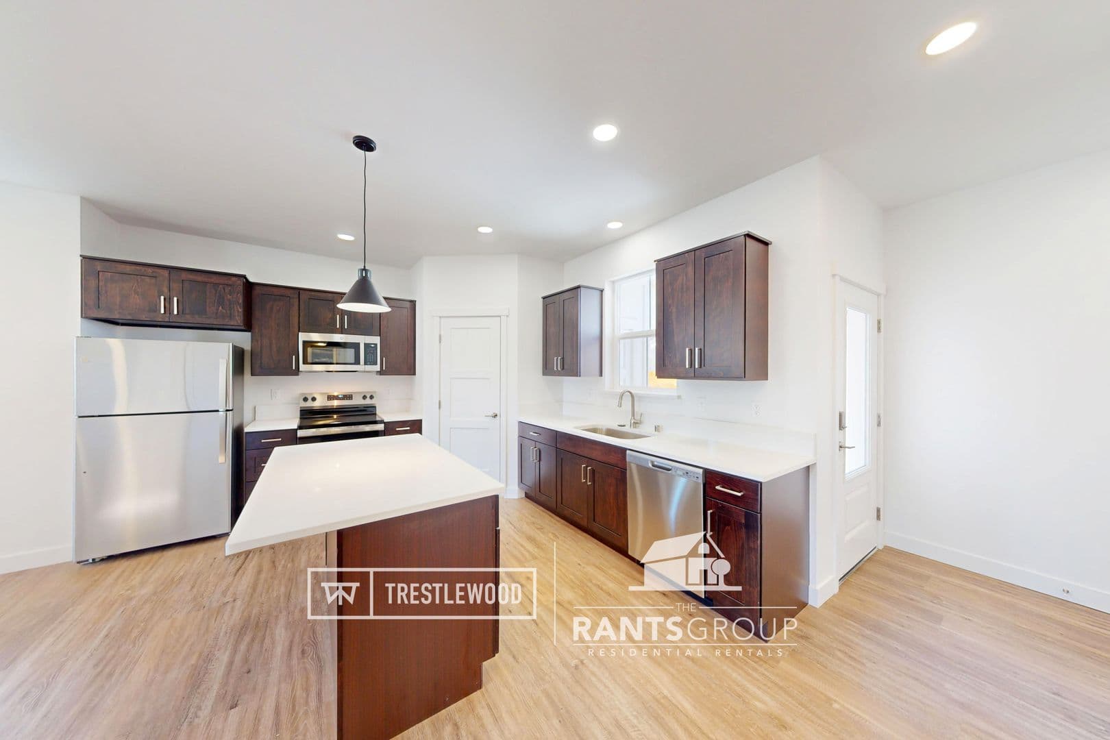 Olympia Townhome: 113 Veranda LN SE