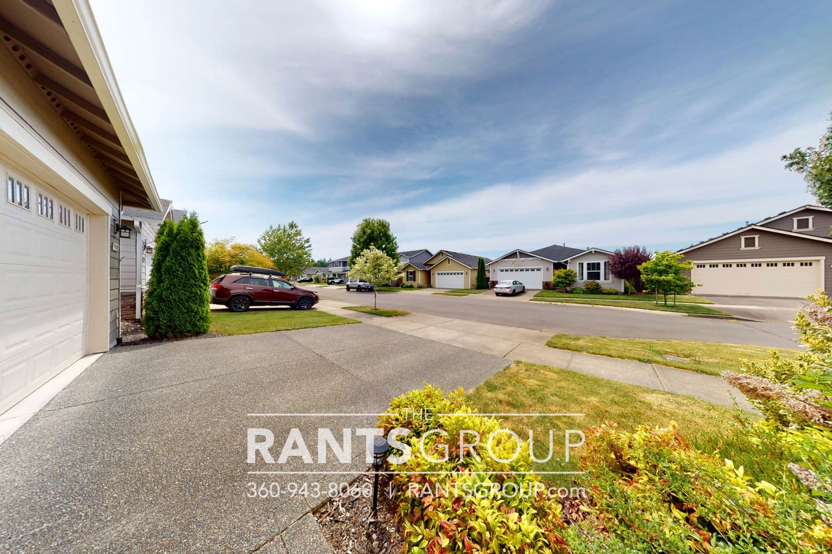 Tumwater House: 9102 Silverspot Dr SE