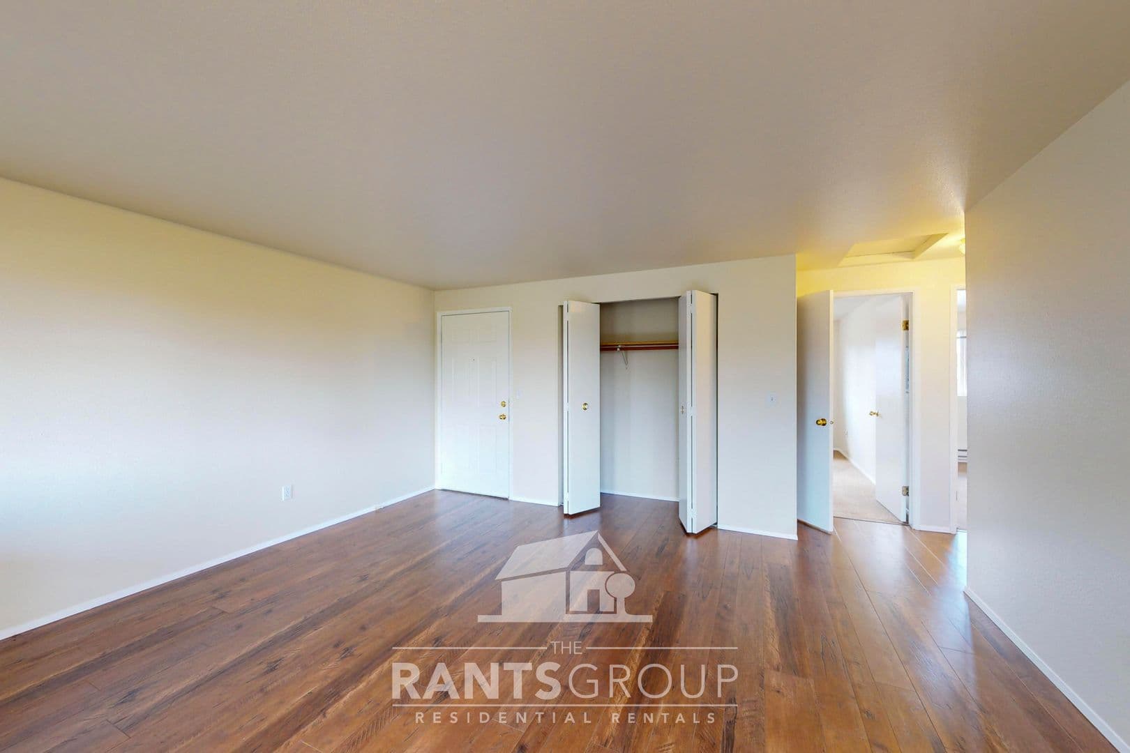 Yelm Apartment: 16516 Creek Lane SE