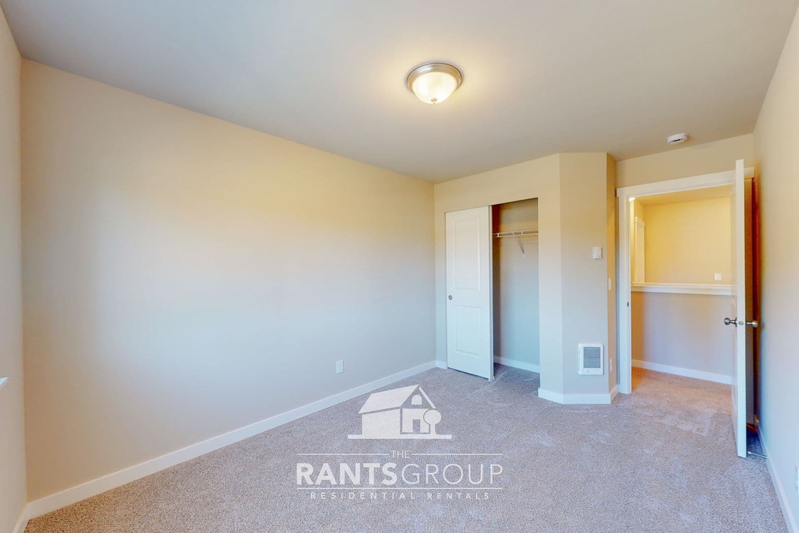 Yelm Multiplex: 15539 - 15533 Leah Ave SE