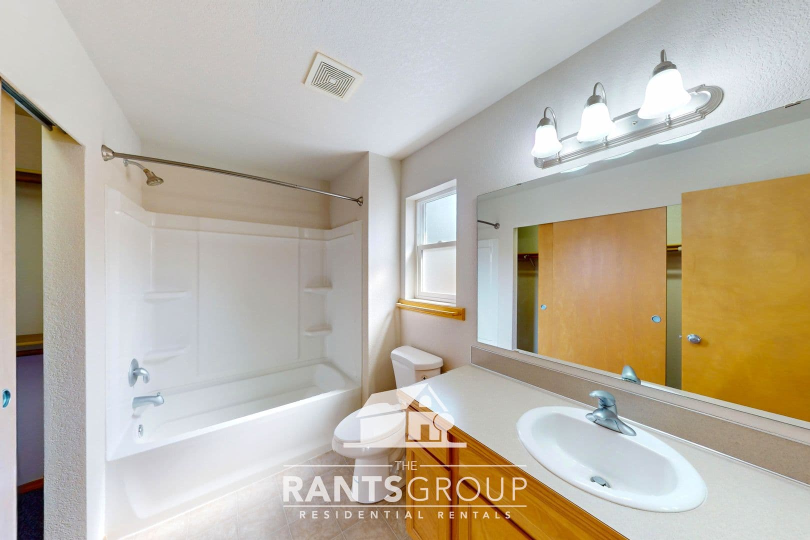 Lacey House: 4108 Alabaster St SE