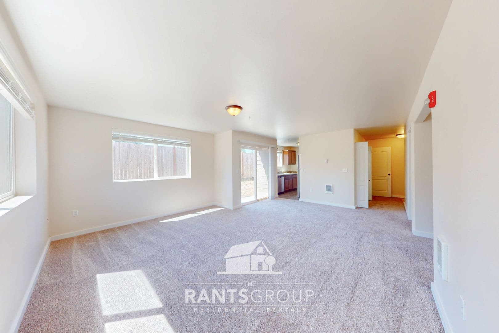 Yelm Apartment: 304 Longmire Street SE - 107B