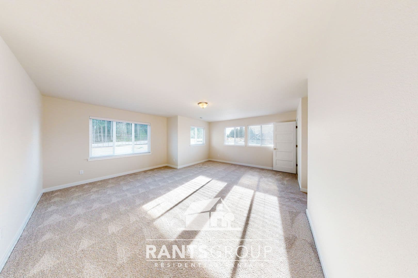 Lacey House: 805 Bodie Ct SE