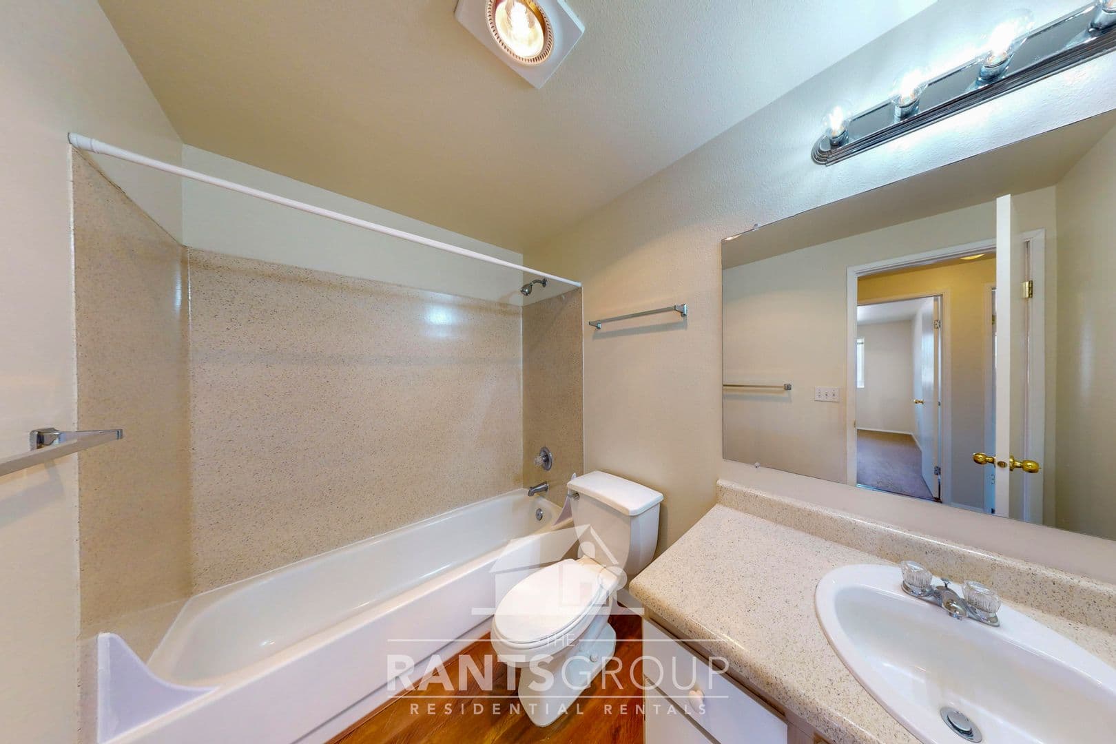 Yelm Apartment: 16516 Creek Lane SE