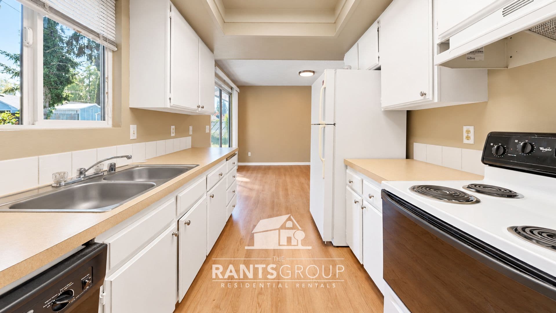 OLYMPIA Apartment: 1416 Stillwell St NE