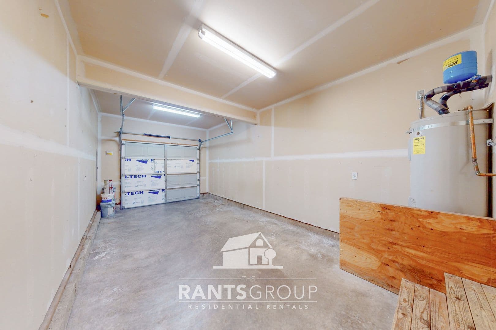 Tumwater Apartment: 811 3rd Ave SW