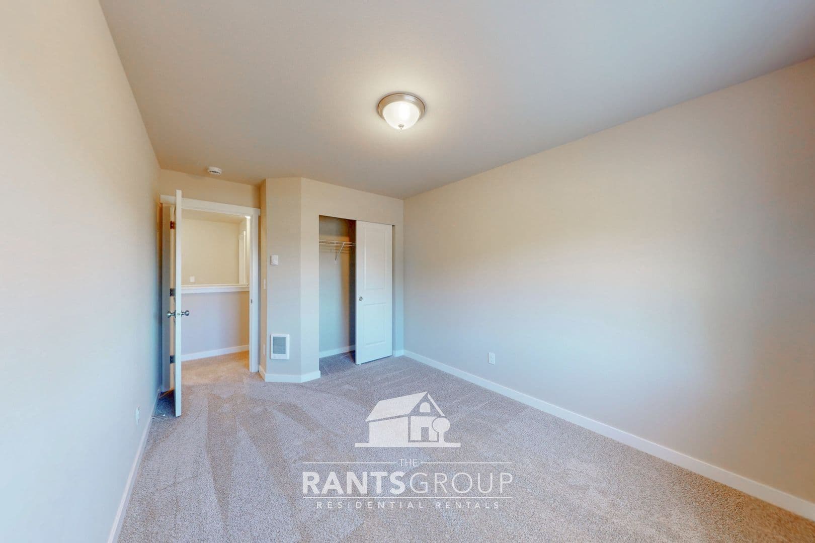 Yelm Multiplex: 15539 - 15533 Leah Ave SE