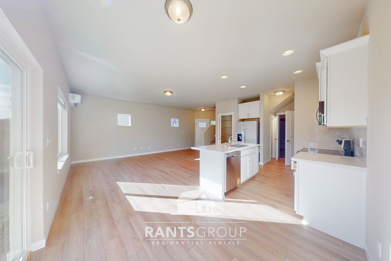 Yelm Multiplex: 15539 - 15533 Leah Ave SE