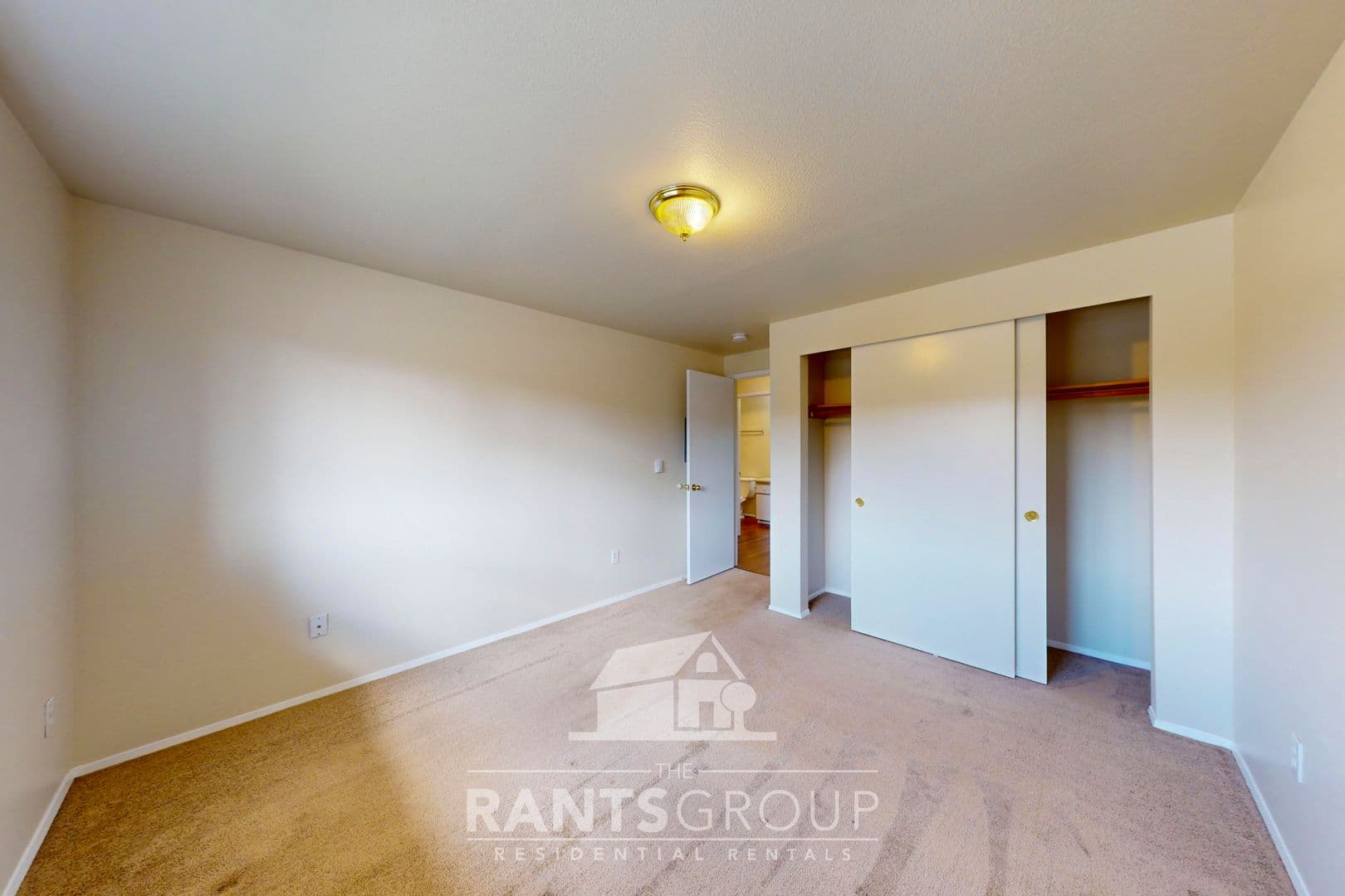 Yelm Apartment: 16516 Creek Lane SE