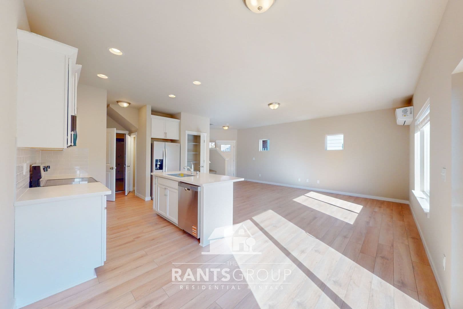 Yelm Multiplex: 15539 - 15533 Leah Ave SE