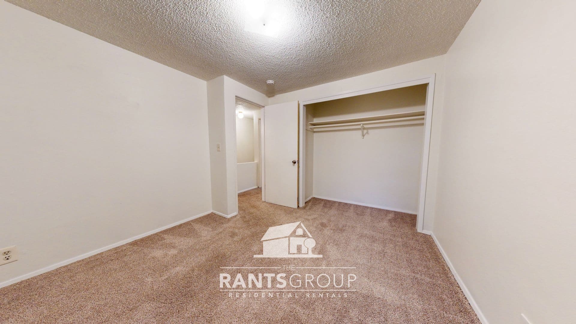 Shelton Apartment: 900 Olympic Ave