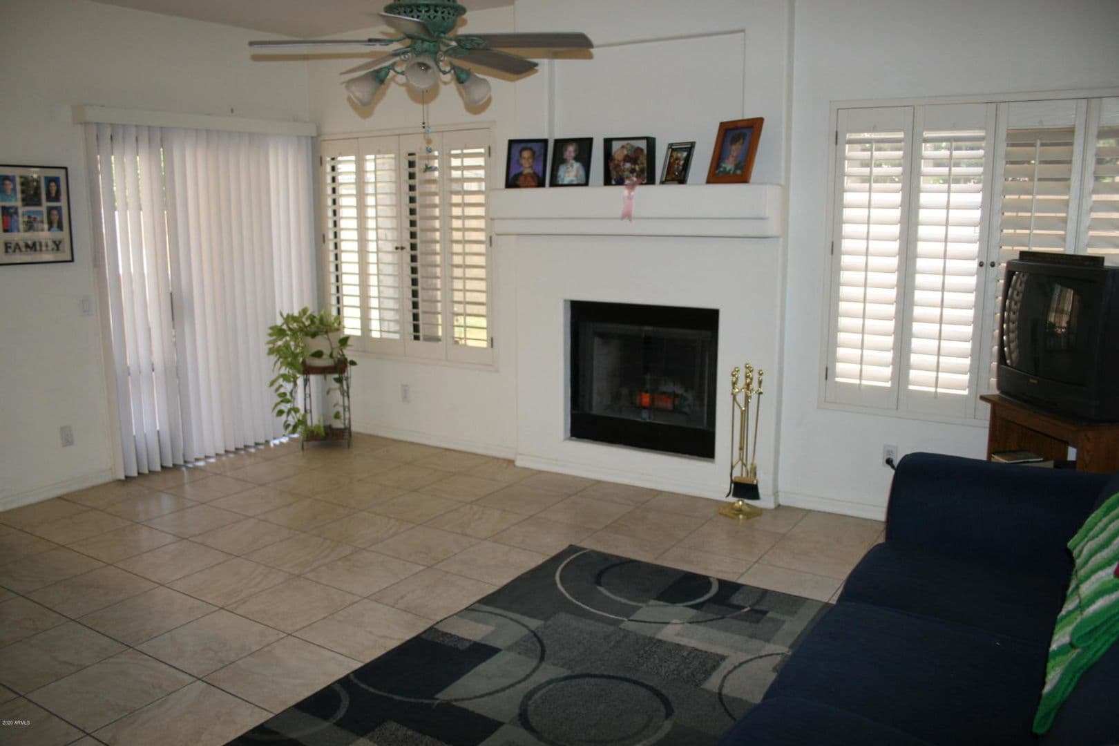 Phoenix House: 2010 W Tracy Ln