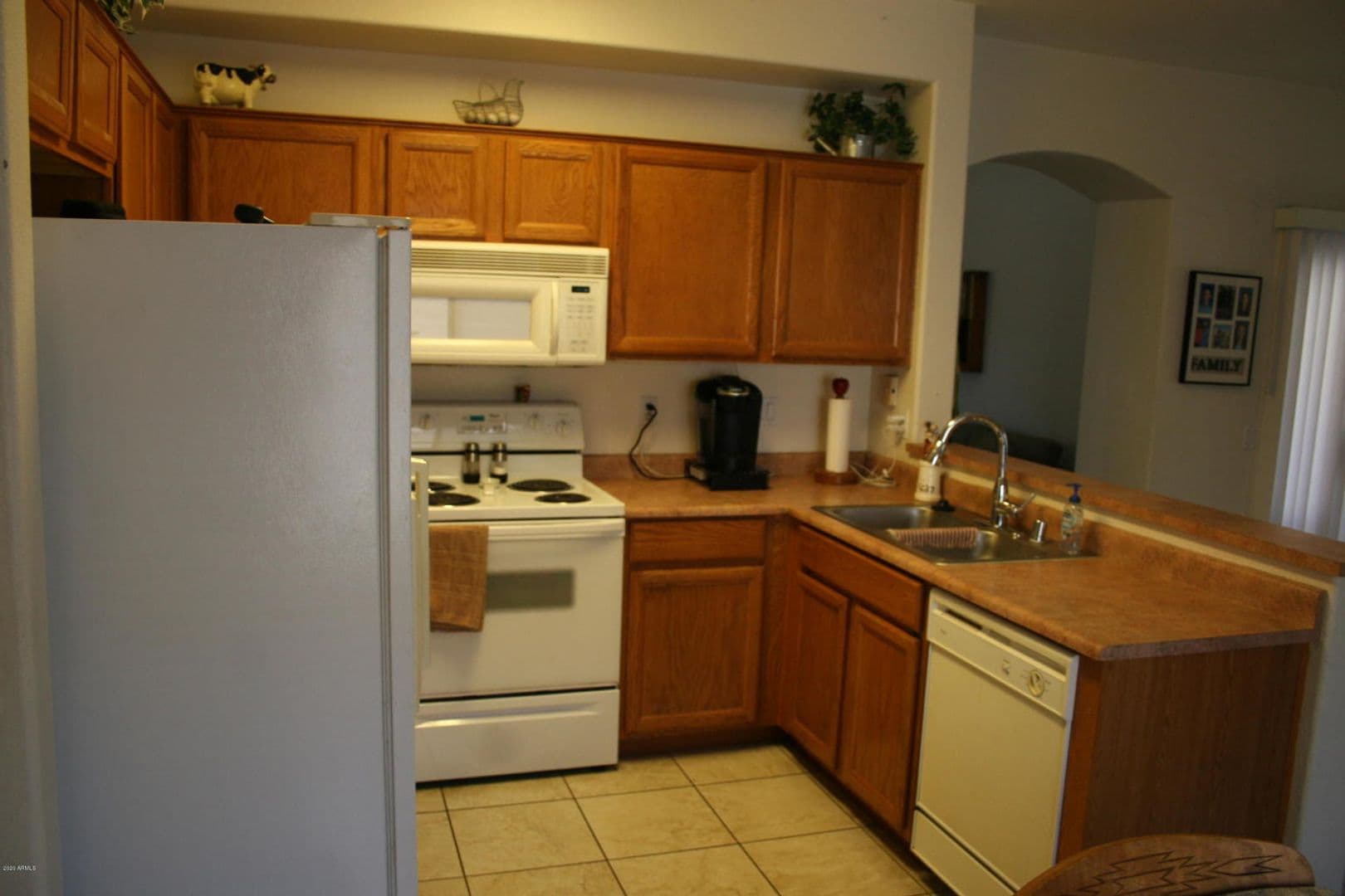 Phoenix House: 2010 W Tracy Ln