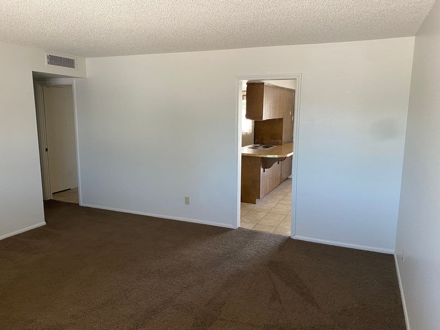 Tempe House: 3326 S Country Club Way