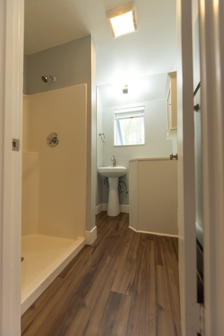 Portland Apartment: 1402-1406 SW 12th Ave