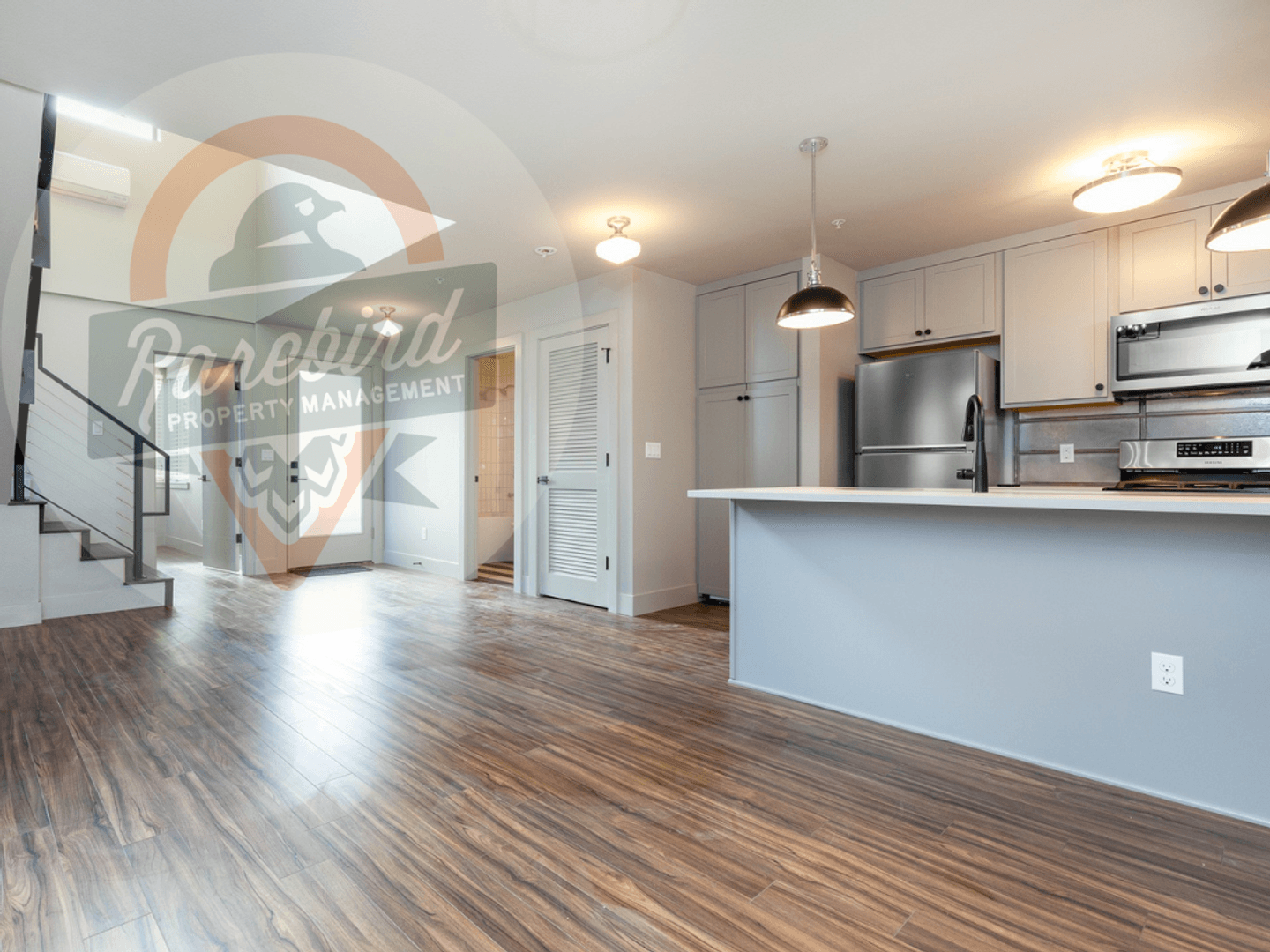 Portland Apartment: 2715 NE Flanders
