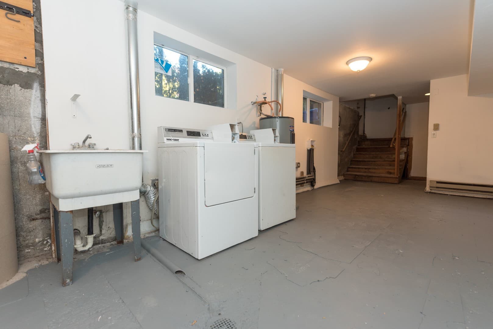 Portland Apartment: 1402-1406 SW 12th Ave