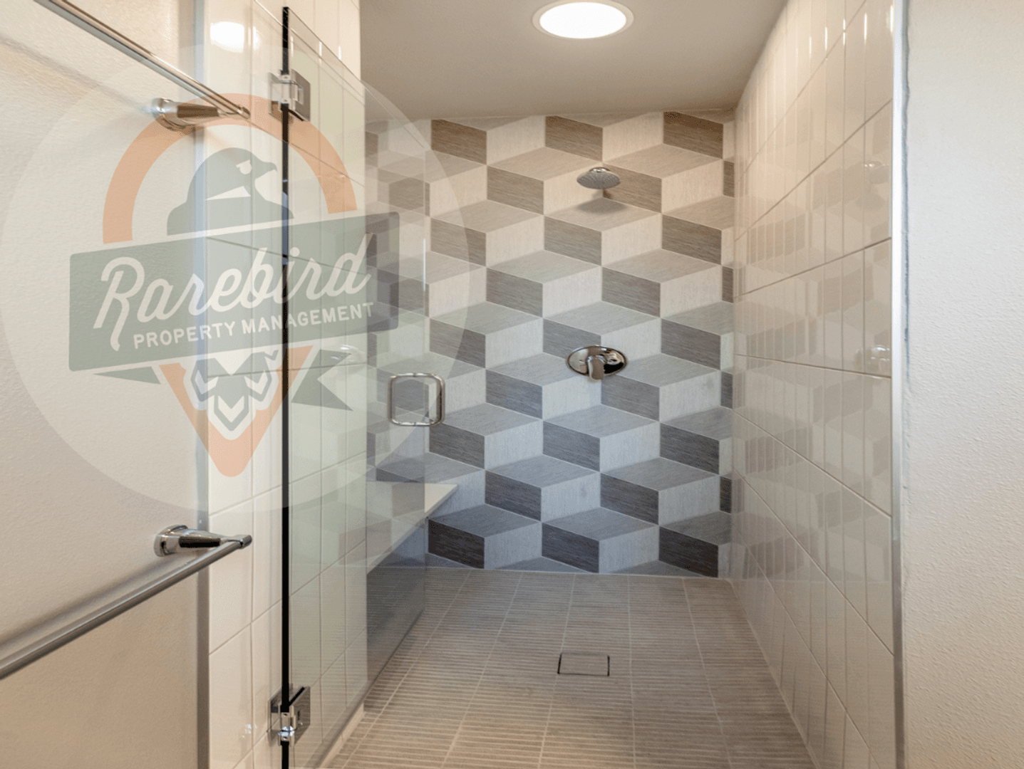 Portland Apartment: 2715 NE Flanders
