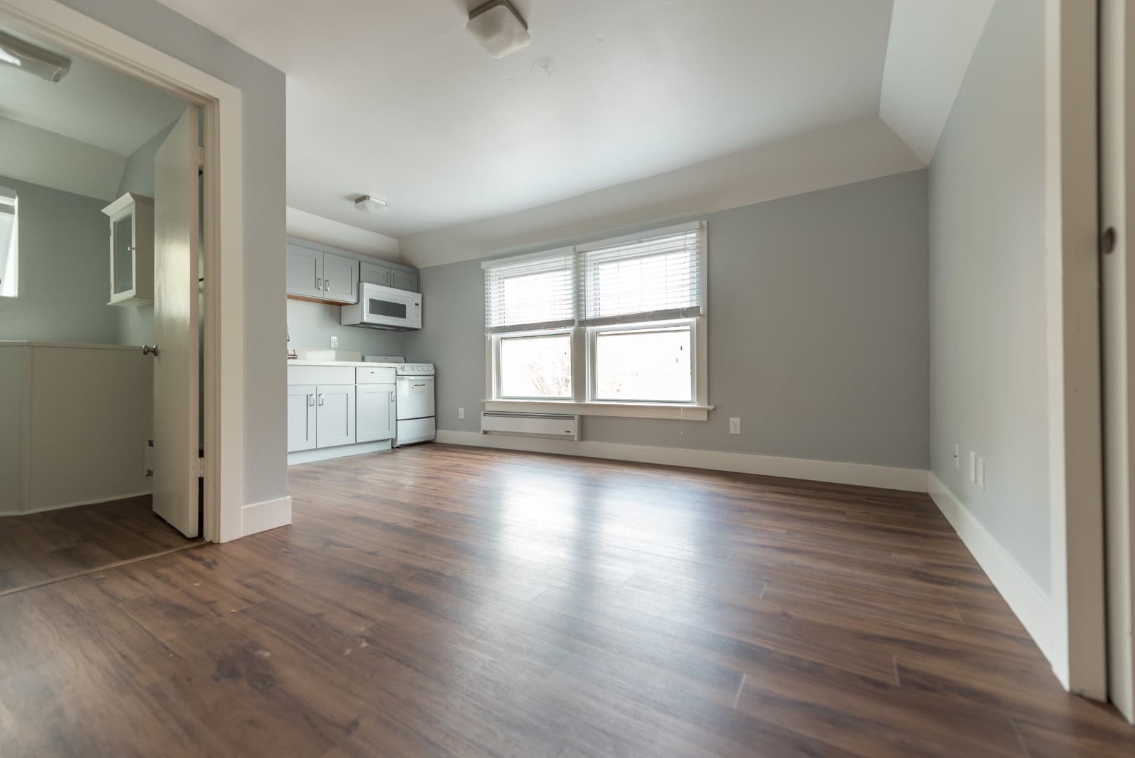 Portland Apartment: 1402-1406 SW 12th Ave