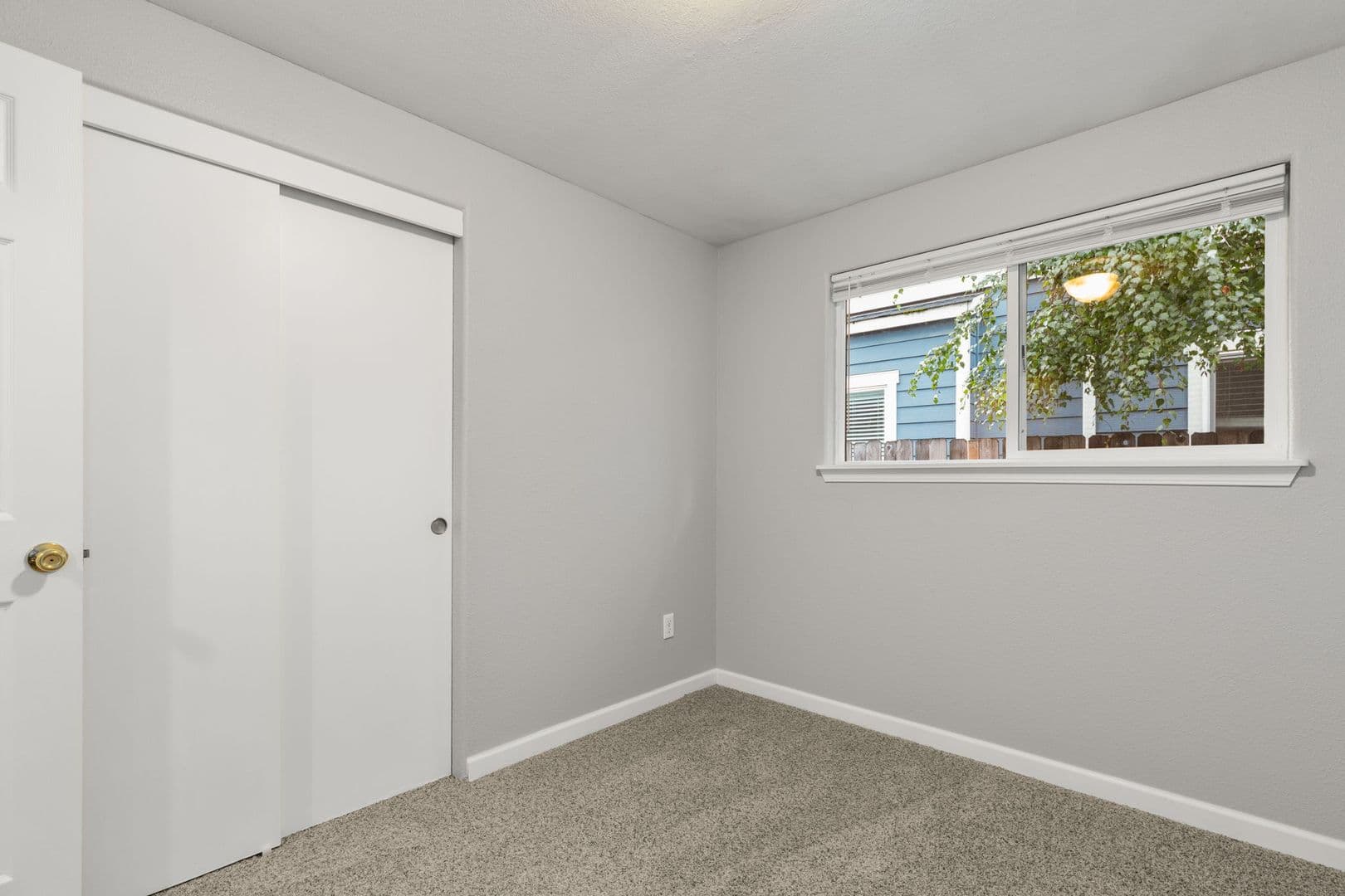 Portland House: 8924 SE Claybourne St