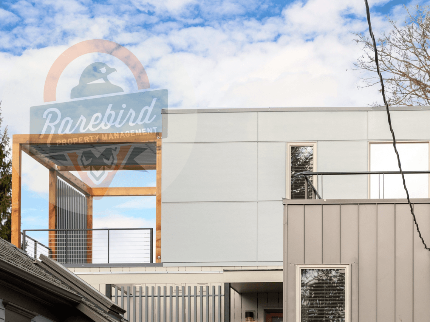 Portland Apartment: 2715 NE Flanders