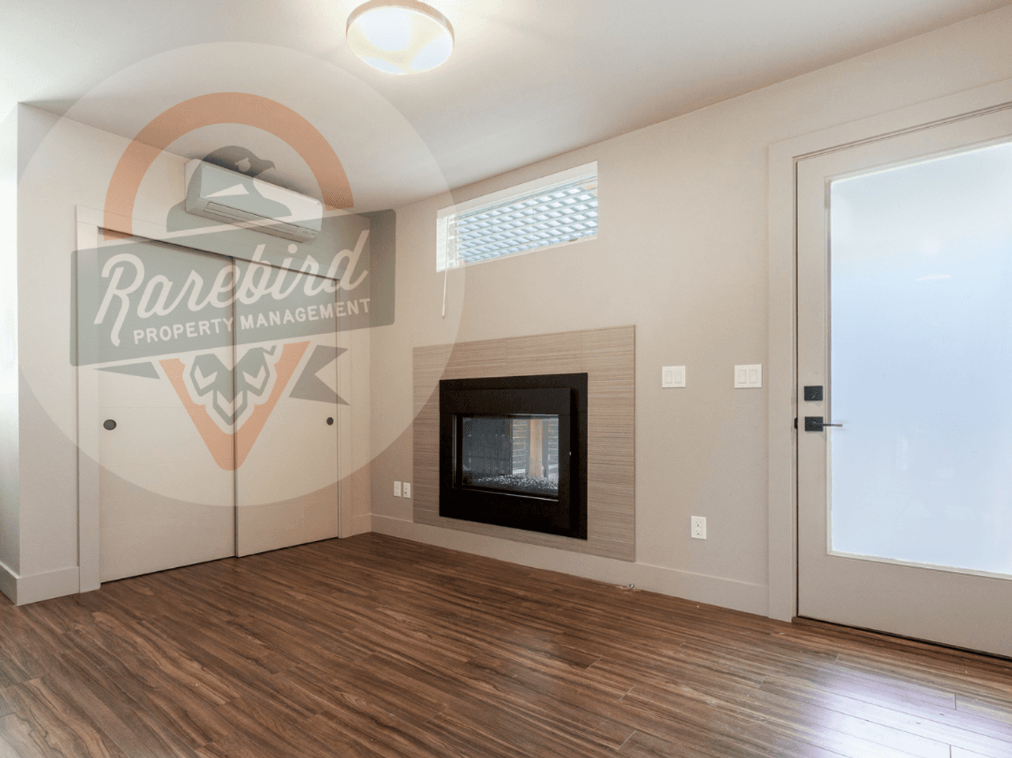 Portland Apartment: 2715 NE Flanders