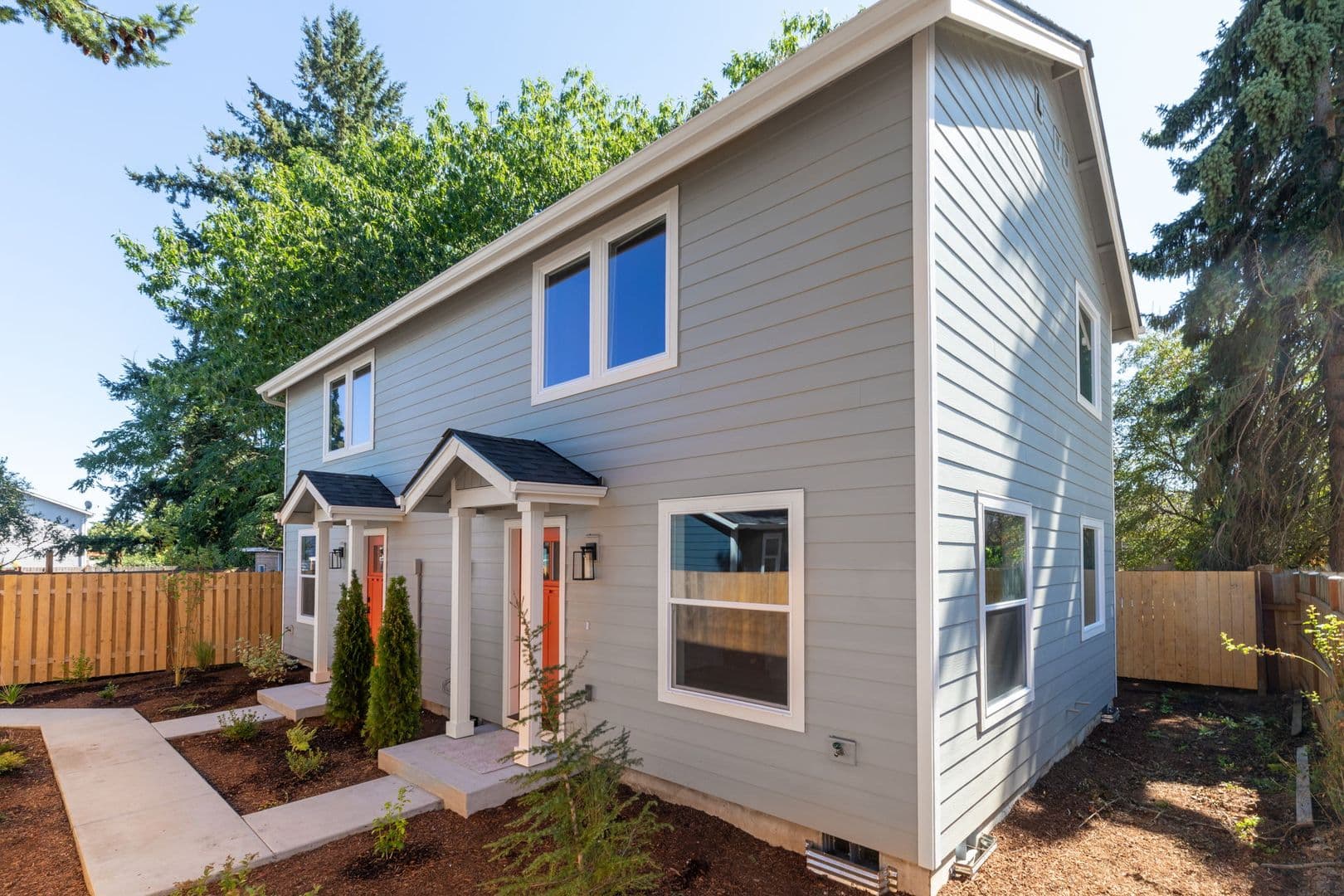 Portland Apartment: 8516 NE Hassalo St