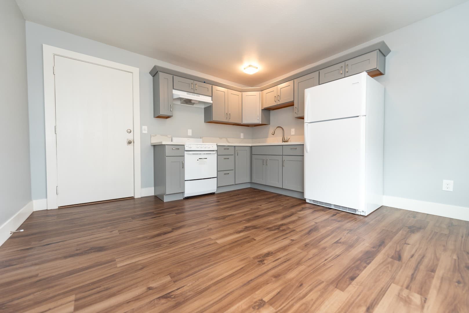 Portland Apartment: 1402-1406 SW 12th Ave