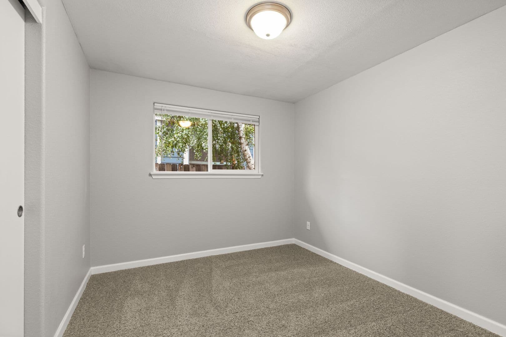 Portland House: 8924 SE Claybourne St