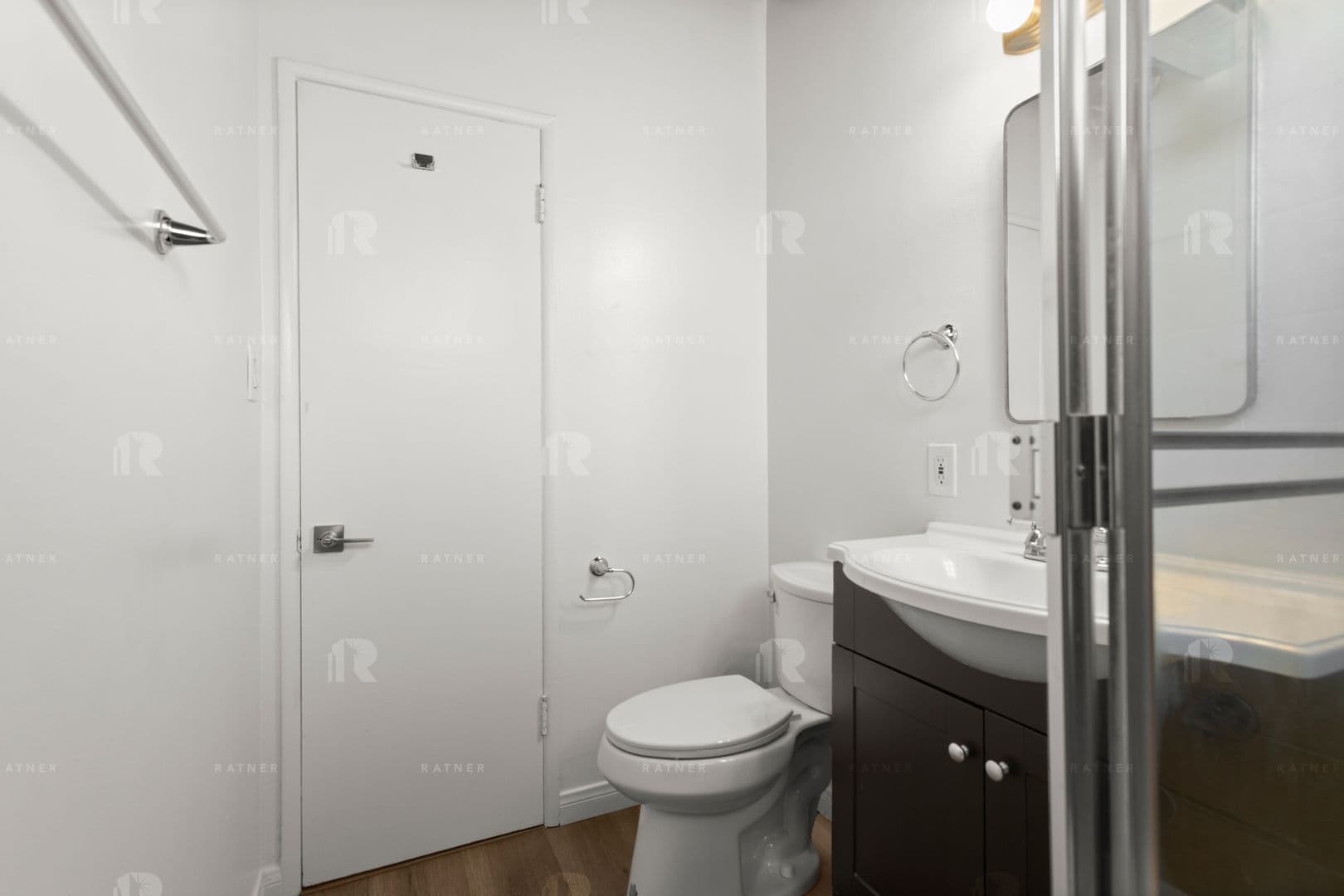Studio City Apartment: 4232-4234 Mary Ellen Avenue