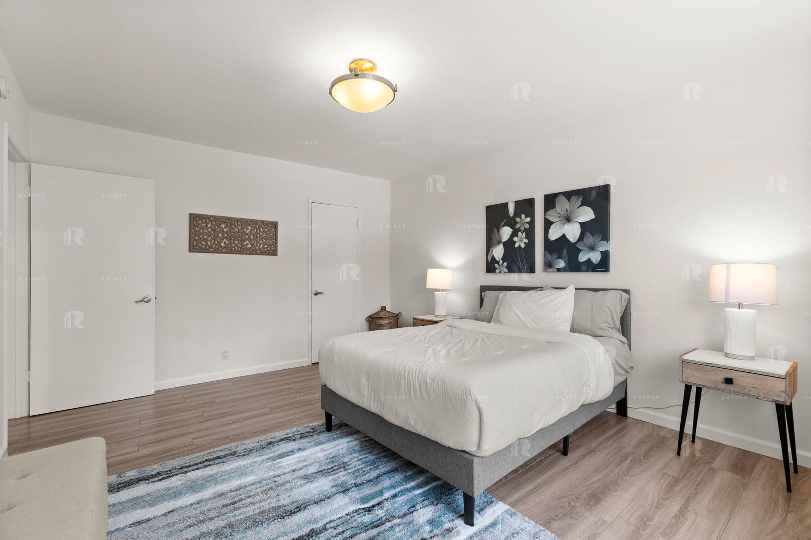Studio City Apartment: 4216 Mary Ellen Avenue