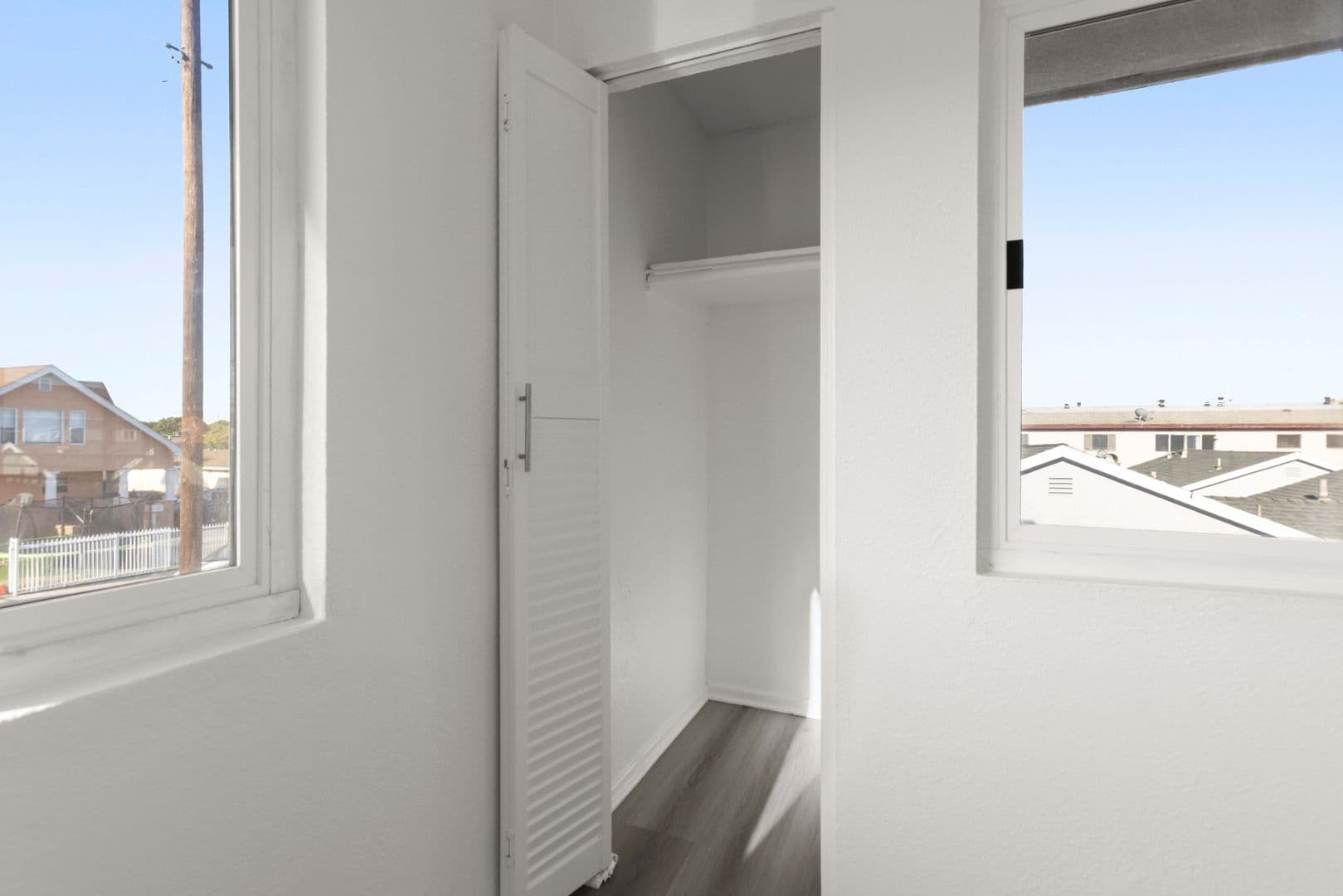 Los Angeles Apartment: 1040 W. 91st Street