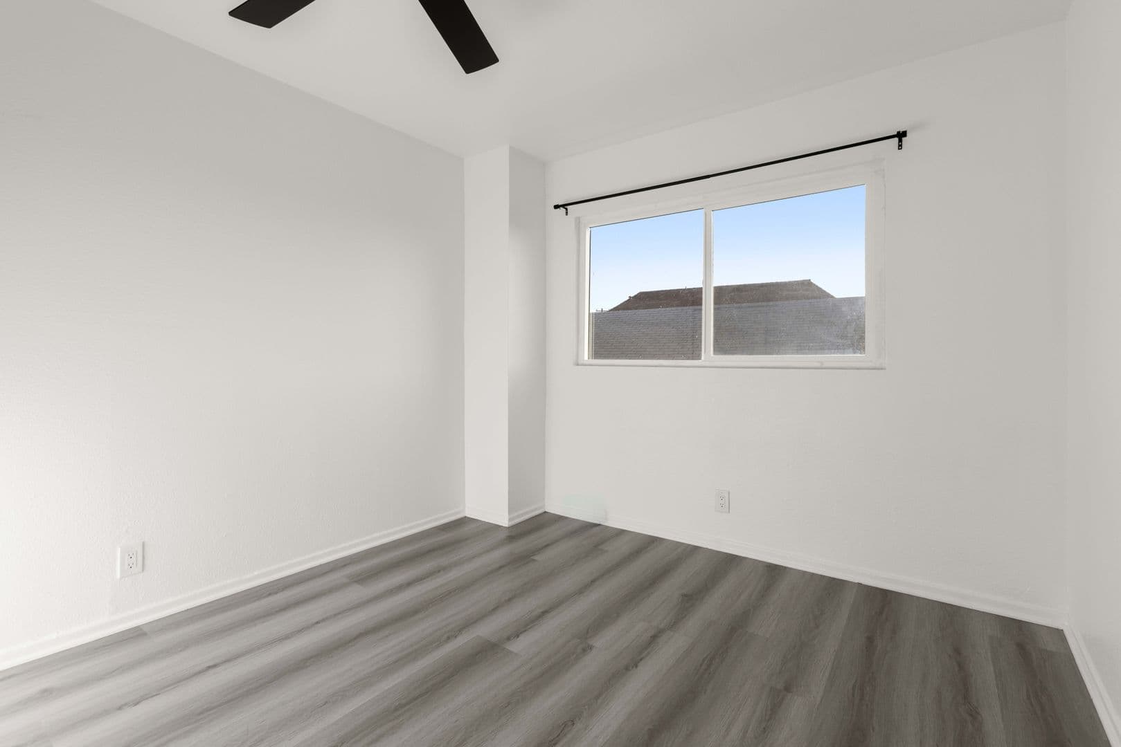 Los Angeles Apartment: 1040 W. 91st Street