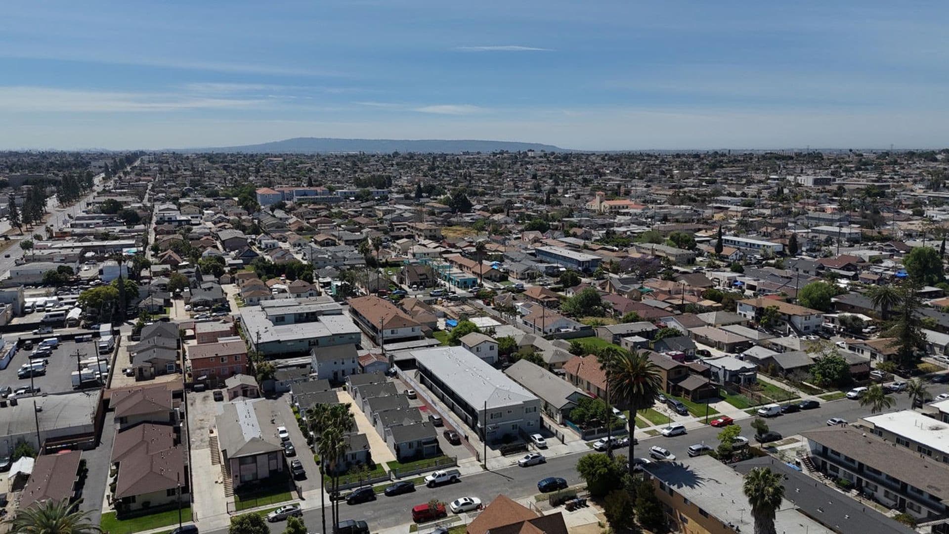 Los Angeles Apartment: 1040 W. 91st Street