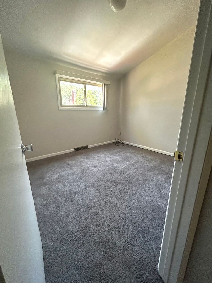 Columbus Townhome: 2011 Summit St.