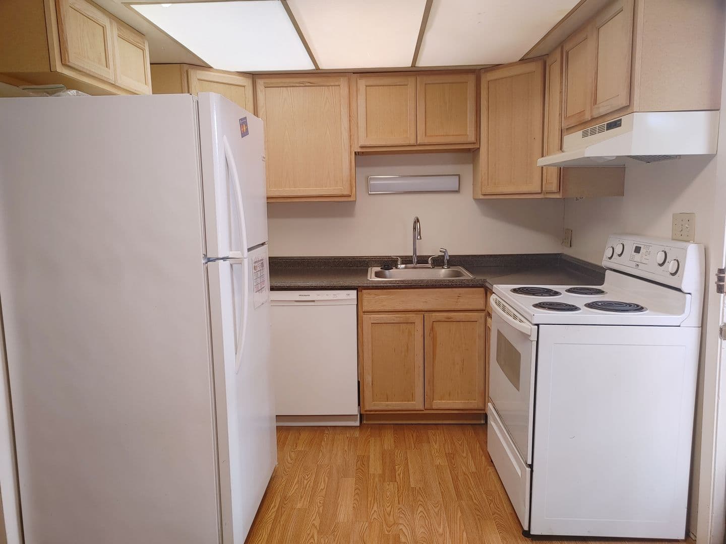 Columbus Apartment: 2020 Iuka Ave