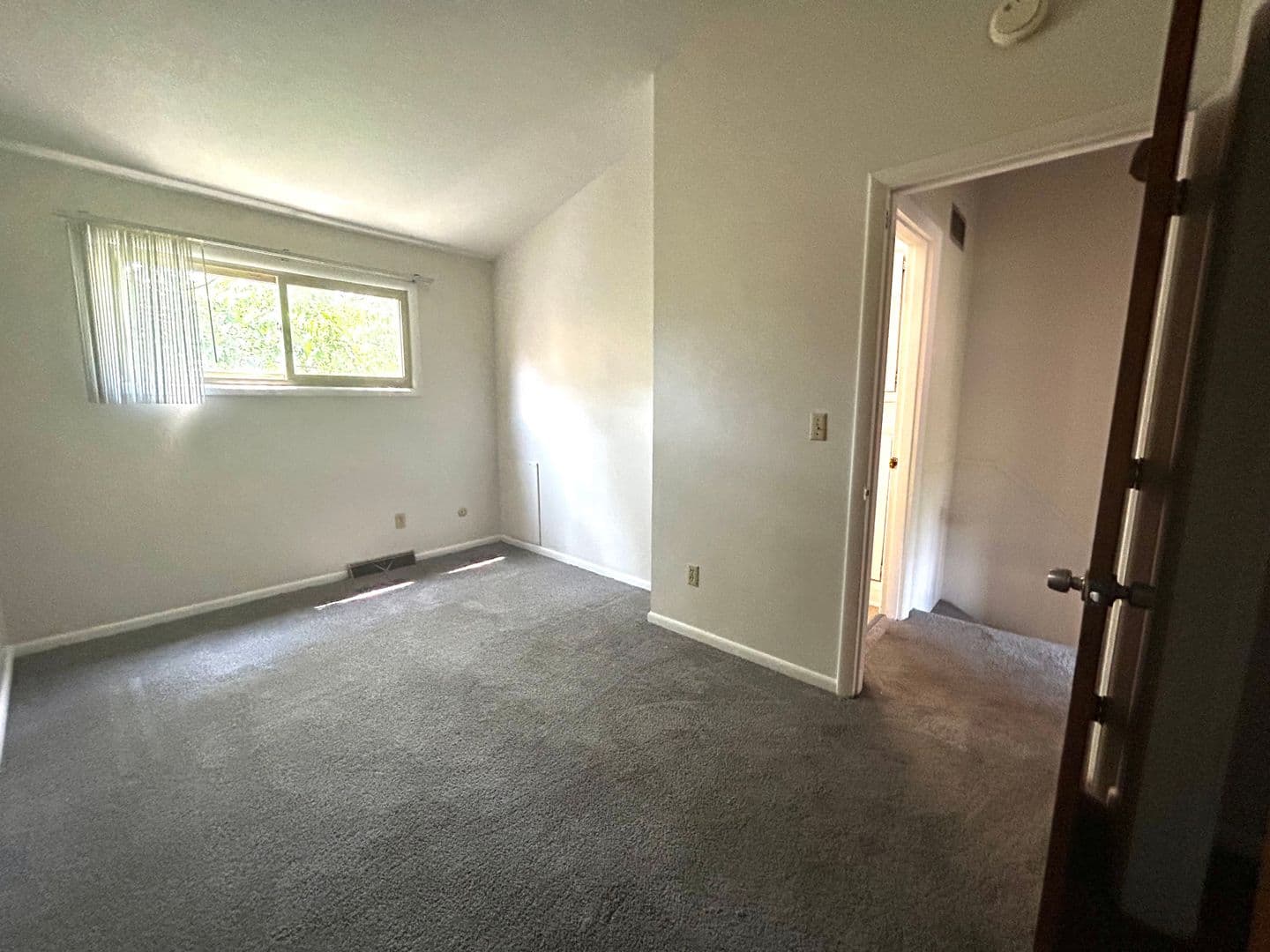 Columbus Townhome: 2011 Summit St.