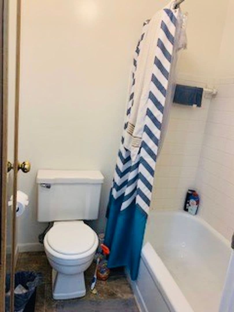 Columbus Apartment: 2026 Summit St.