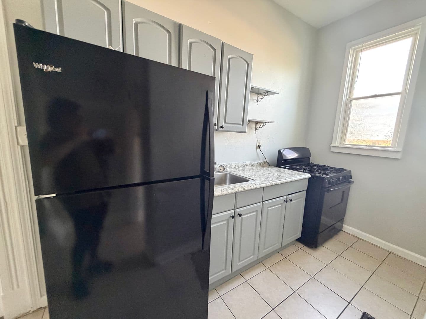 Cincinnati Apartment: 3627 Montgomery Rd.
