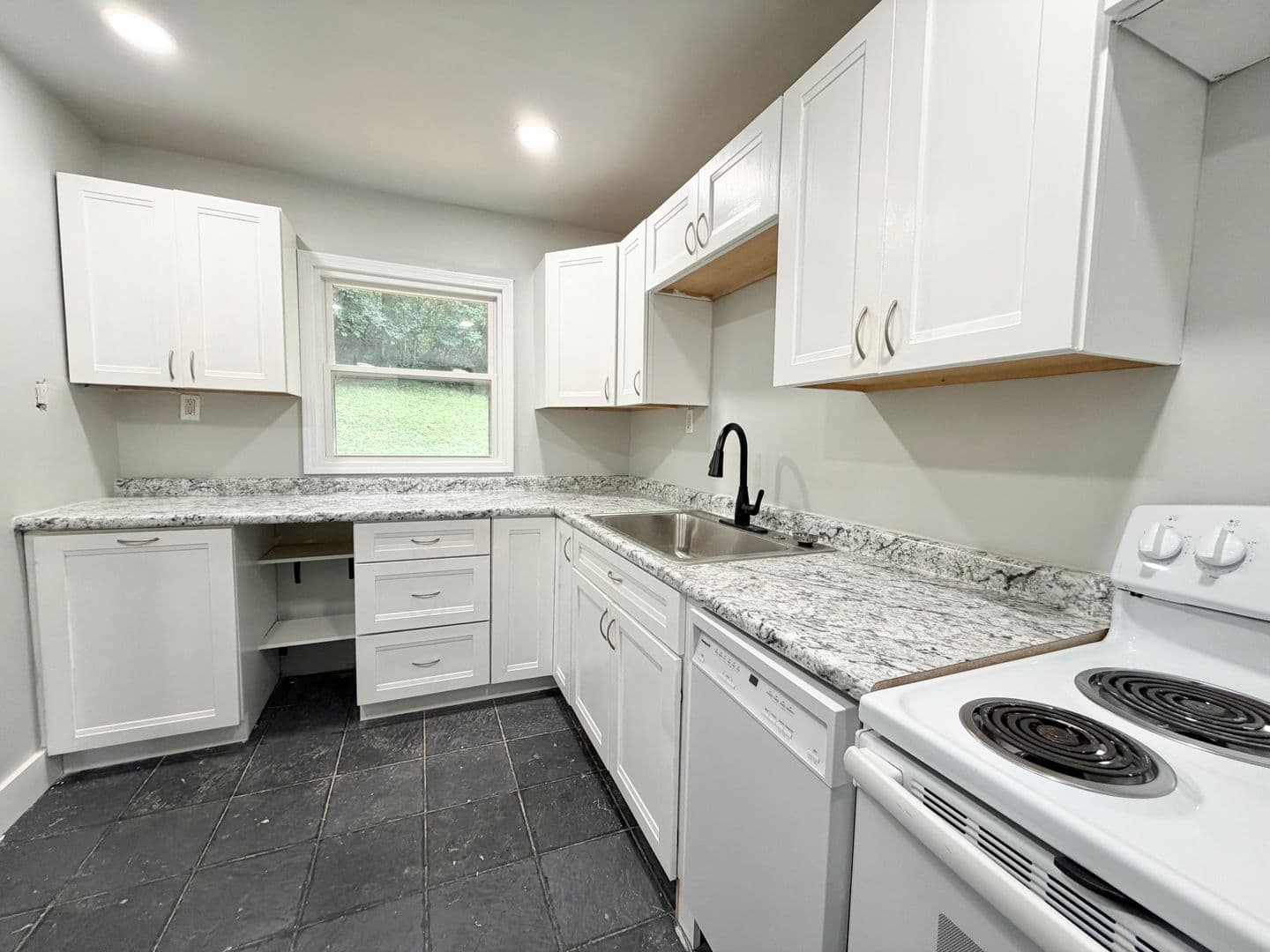 Cincinnati House: 1721 Carll St.