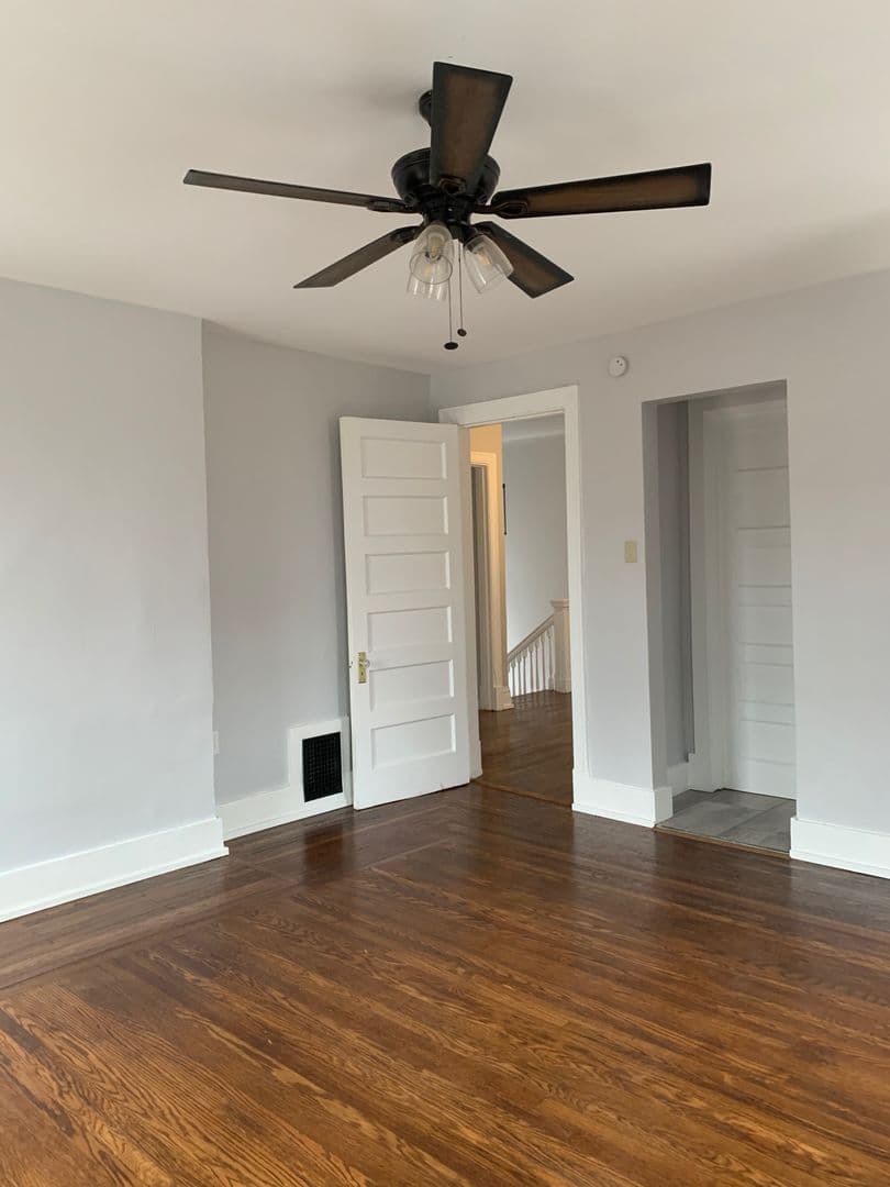cincinnati House: 302 Forest Avenue