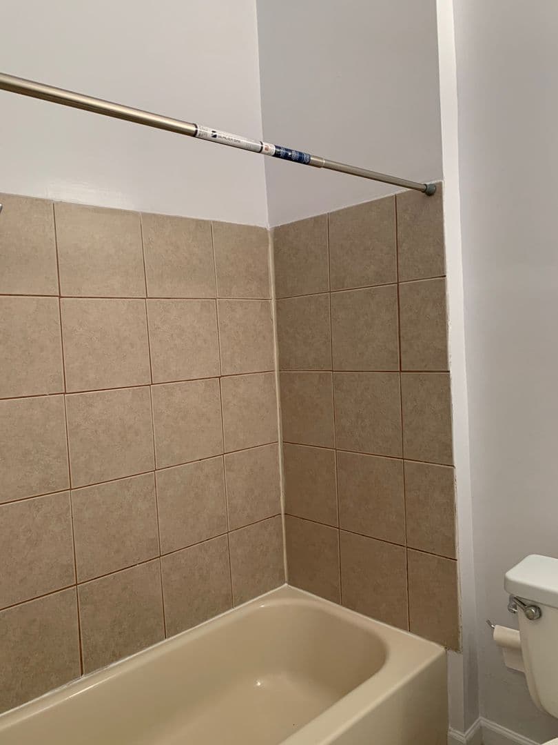 Cincinnati Apartment: 3627 Montgomery Rd.